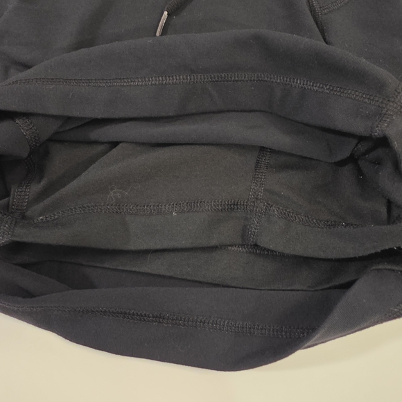 lululemon athletica Men's Black Athletic Shorts - Picture 9 of 9
